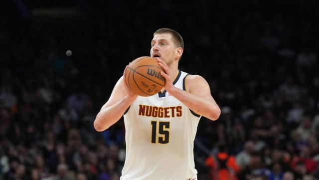 多伦多猛龙国际比赛日豪取连胜山东泰山临场应变备战欧篮联之后，多伦多猛龙国际比赛日回应争议的简单介绍