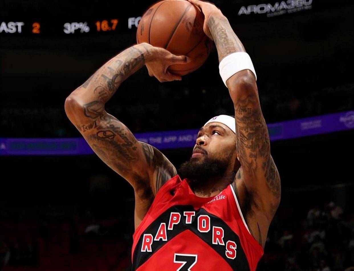 多伦多猛龙国际比赛日豪取连胜山东泰山临场应变备战欧篮联之后，多伦多猛龙国际比赛日回应争议的简单介绍